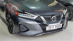 Nissan Maxima
